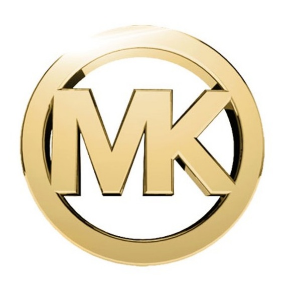 Meet your Posher, Ralyn - Picture 3 of 8